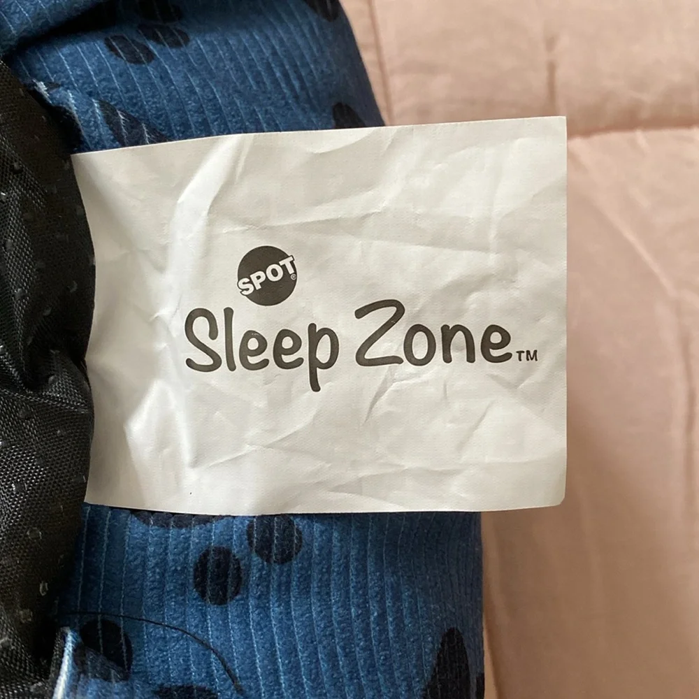 2/$28 or 1/$20 Spot Sleep Zone Cozy Pet Bed for Cats & Small Dogs 20” x 20” x 8”